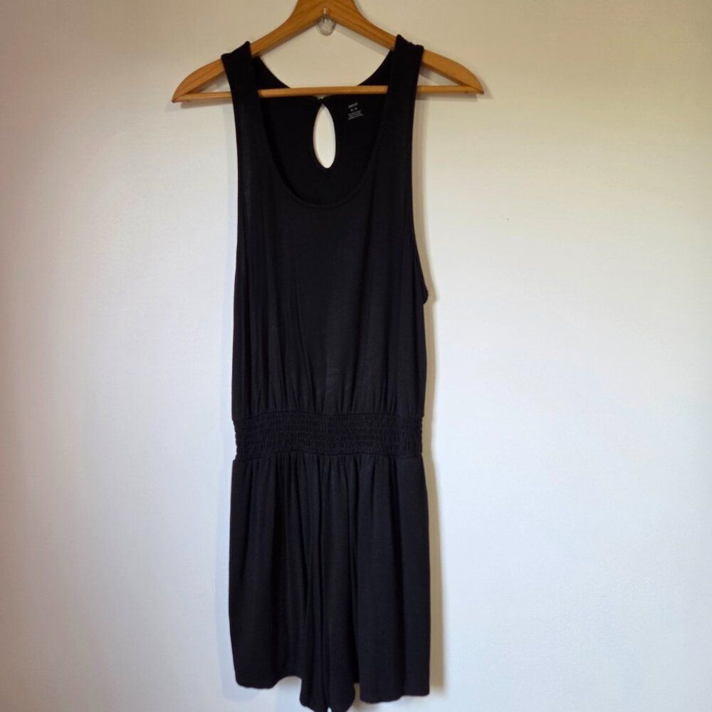 EUC WORN ONCE AERIE BLACK SCOOP NECK SLEEVELESS ROMPER SIZE M